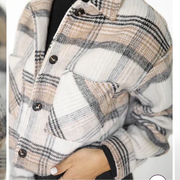 Ashlyn Shacket-Black - Picture 4 of 7